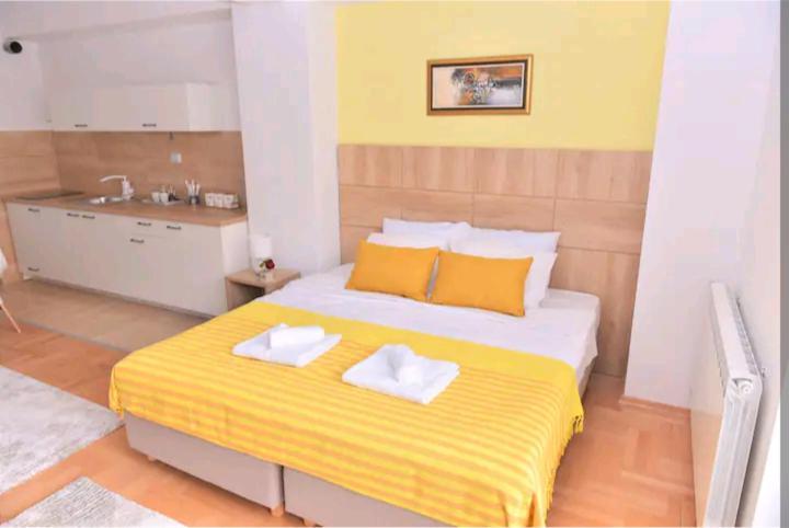 Milica Apartments Скоп'є Екстер'єр фото
