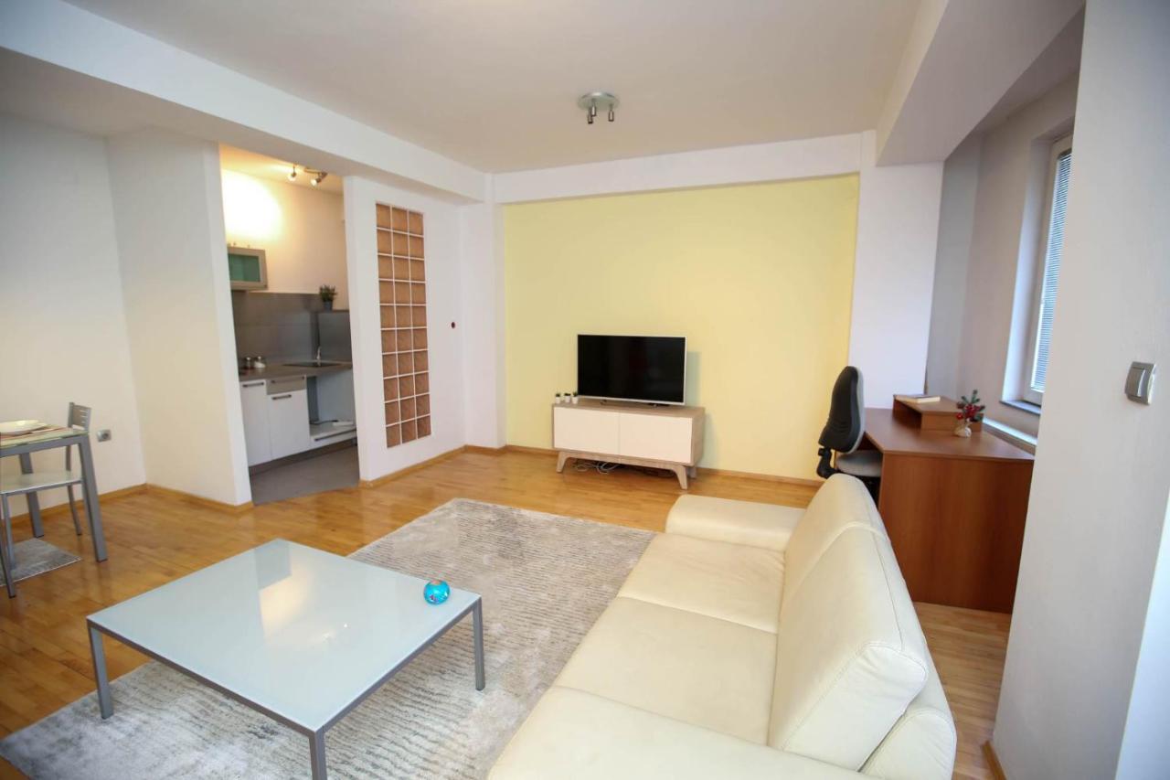 Milica Apartments Скоп'є Екстер'єр фото