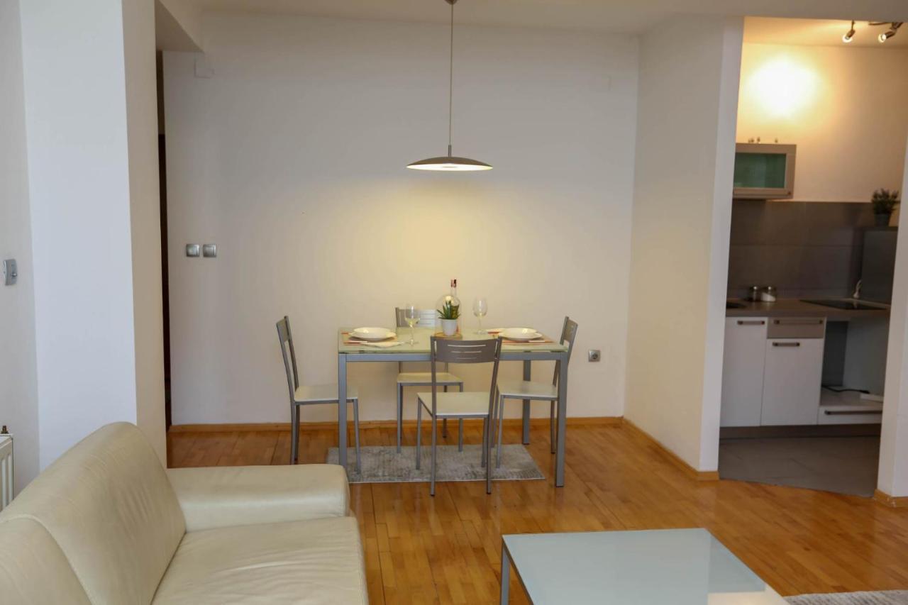 Milica Apartments Скоп'є Екстер'єр фото